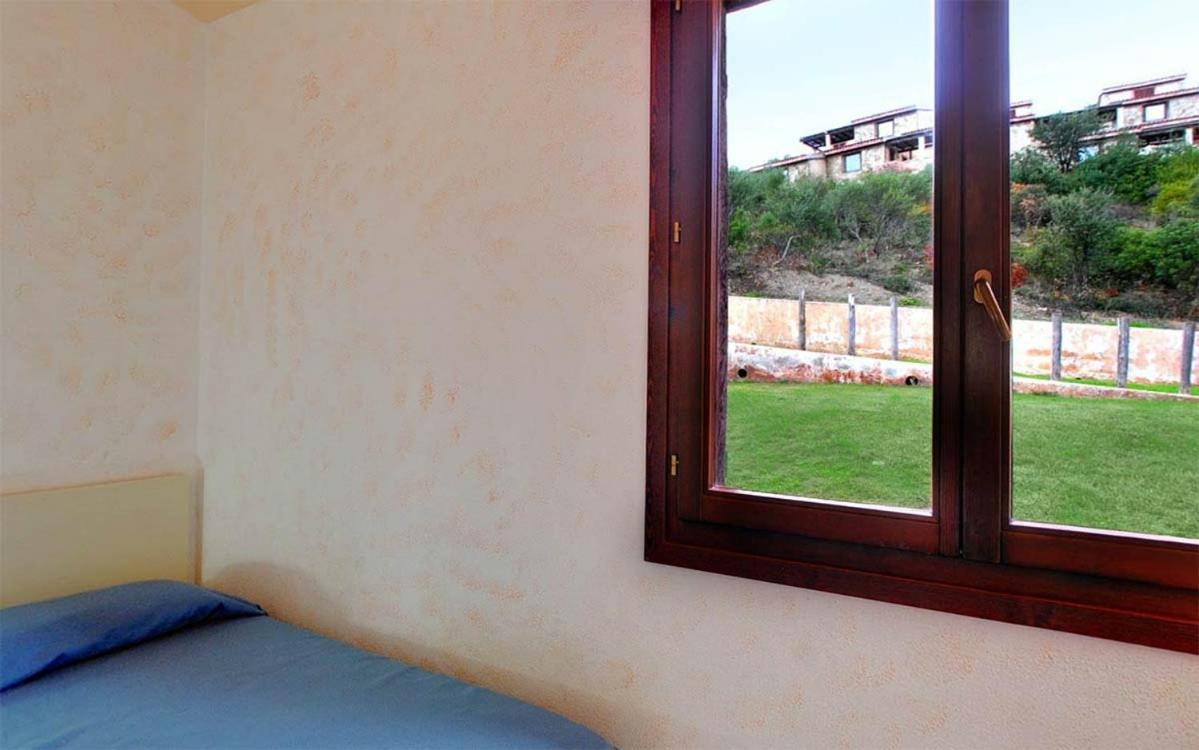 Residence Il Borgo Di Porto Corallo Villaputzu Bagian luar foto