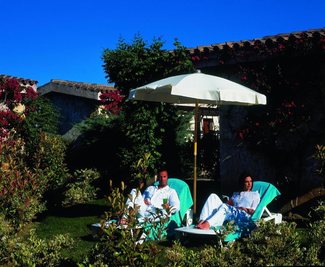 Residence Il Borgo Di Porto Corallo Villaputzu Bagian luar foto